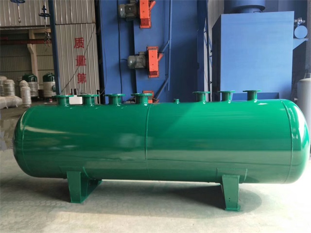 罗定罗定罗定蒸汽分气缸